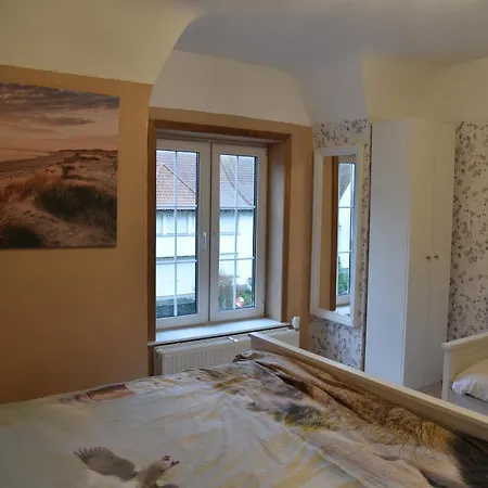 Rust Op De Kust - 10 Pers - 4 Slpk - 2 Badk *